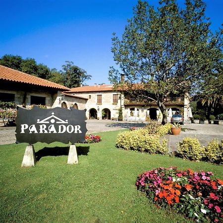 Parador De Santillana Del Mar Zewnętrze zdjęcie